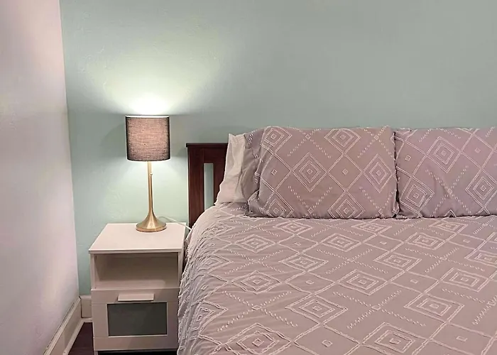 Holiday home Rosemary Terrace Retreat 3bd, Pool, Pet-friendly