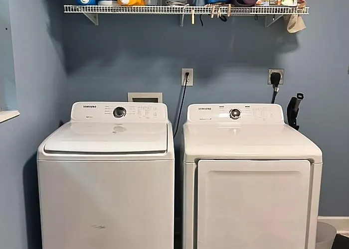 Rosemary Terrace Retreat 3bd, Pool, Pet-friendly Tallahassee